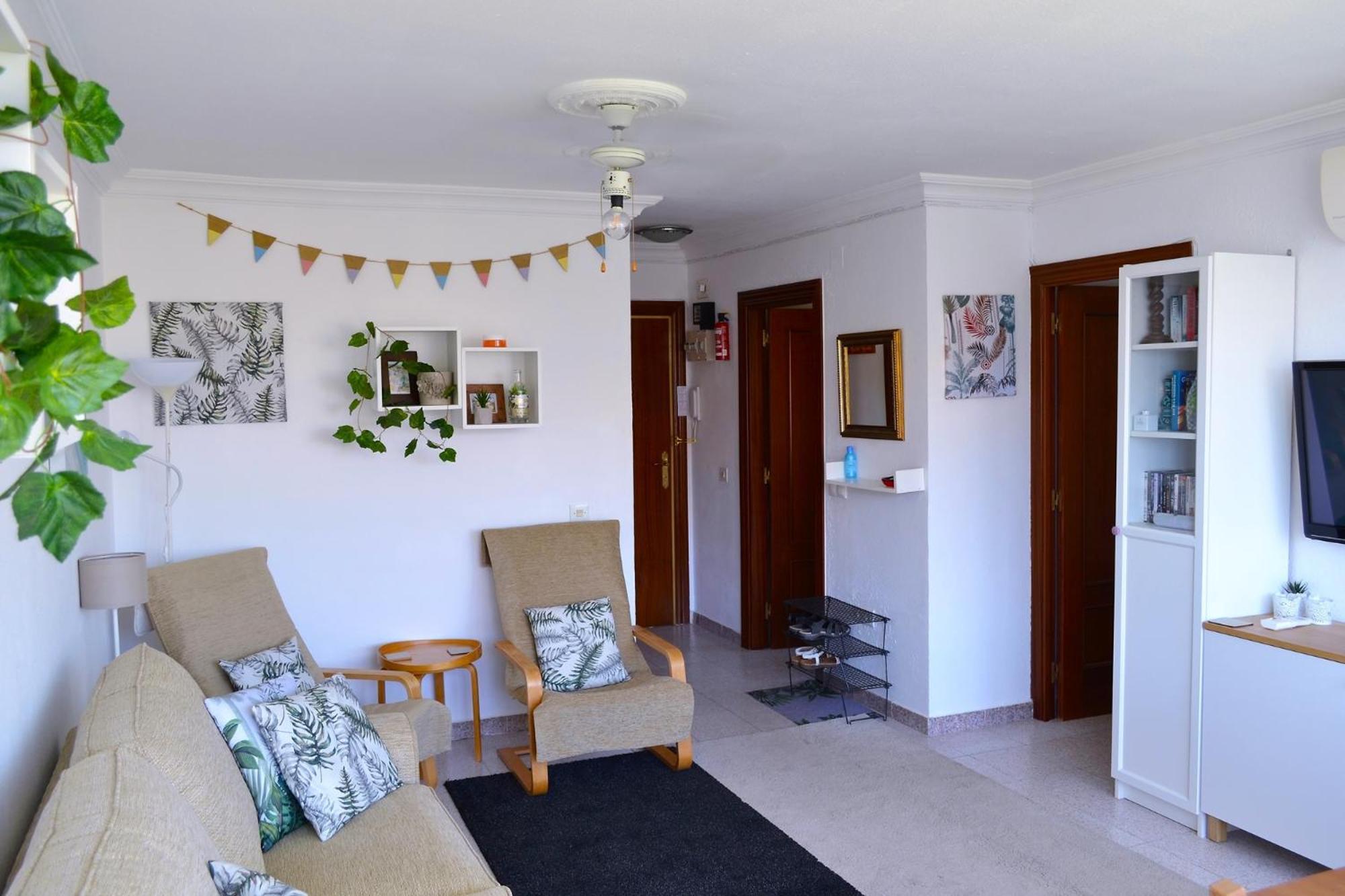 Spacious 1 Bedroom Apartment, Beach Front, Torrox Costa Exterior photo